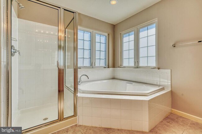 Building Photo - 42245 Sweet Ct