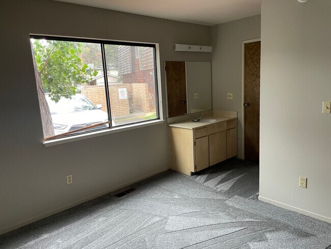 Building Photo - Unfurnished Tahoe Keys condo -  with boat dock -12 month lease