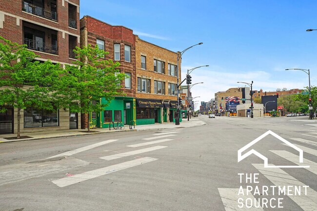 Building Photo - 3424 N Sheffield Ave