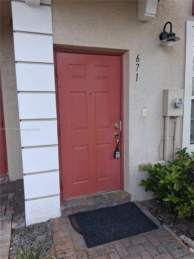 Primary Photo - 671 NW 42nd Ave