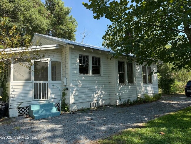 Building Photo - 4713 Kingsbury St