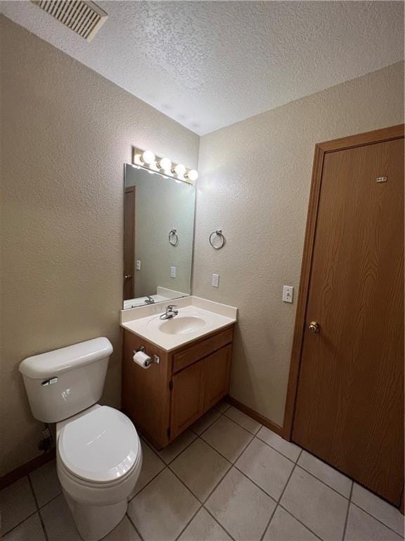 Building Photo - 2229 E Cinnamon Way