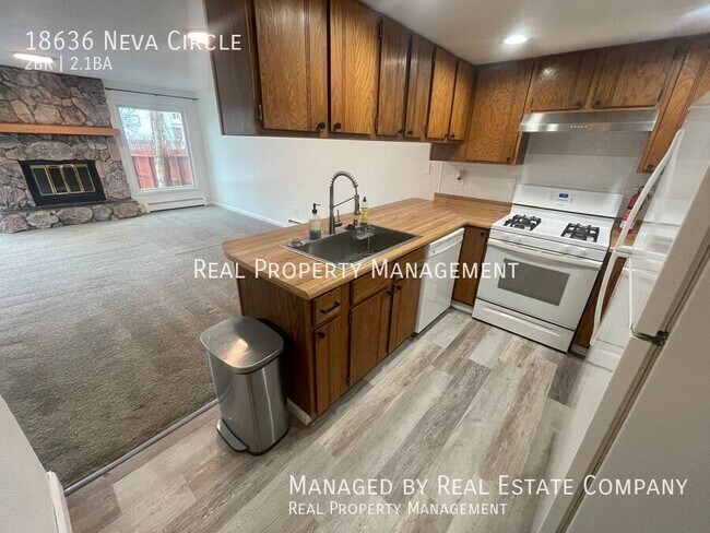 Building Photo - 18636 Neva Cir