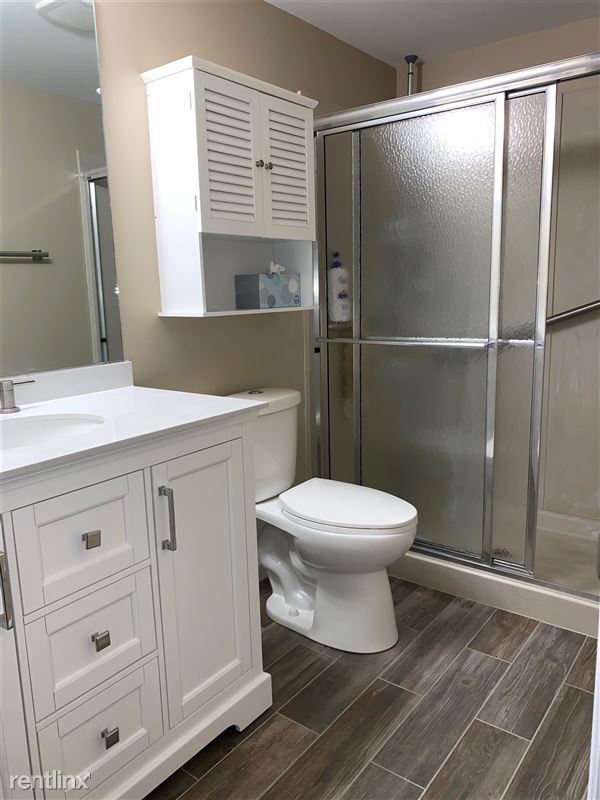 Building Photo - 511 Park Pl