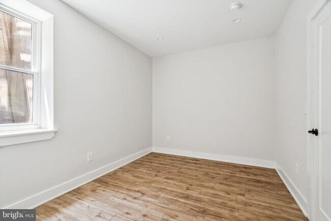 Building Photo - 1437 Parrish St