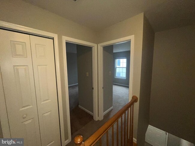 Building Photo - 47745 Devin Cir