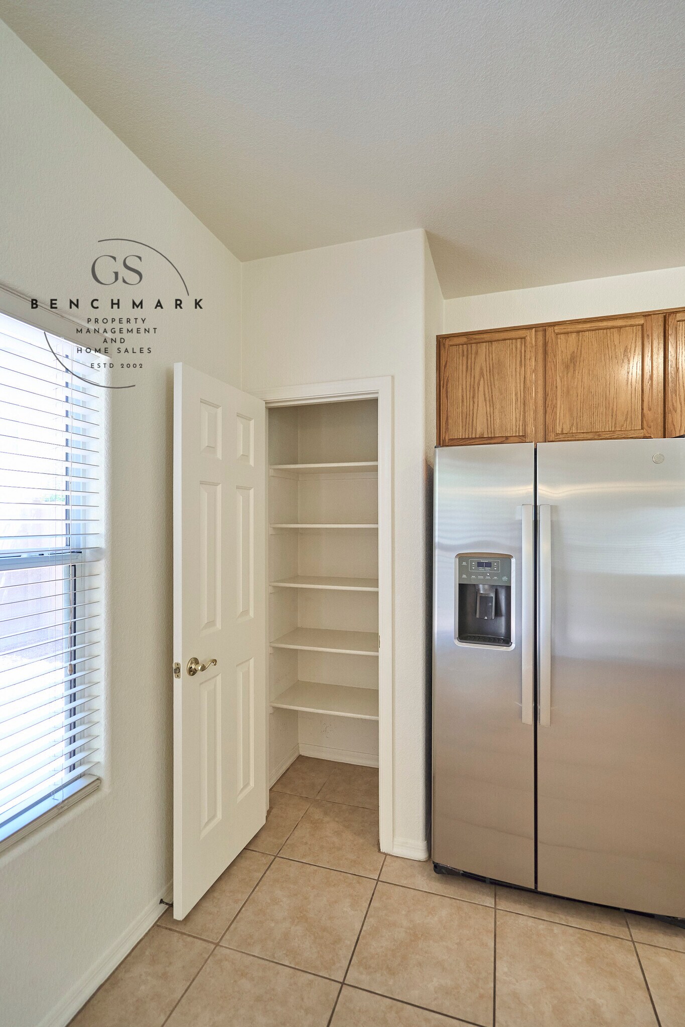 Building Photo - 4211 E Wading Pond Dr