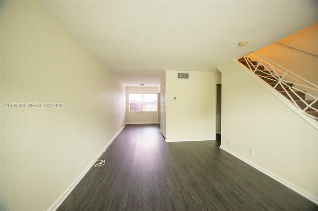 Building Photo - 4803 NW 9th Dr