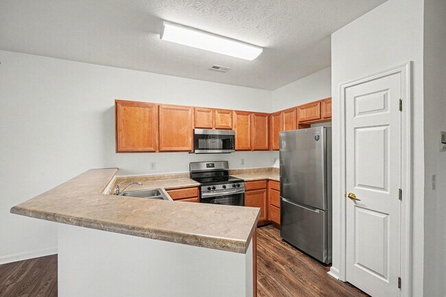 Building Photo - 961 Mistflower Ln