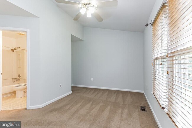 Building Photo - 6531 Brick Hearth Ct