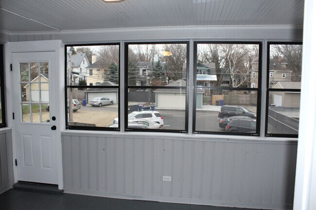 Building Photo - 1696 Grand Ave