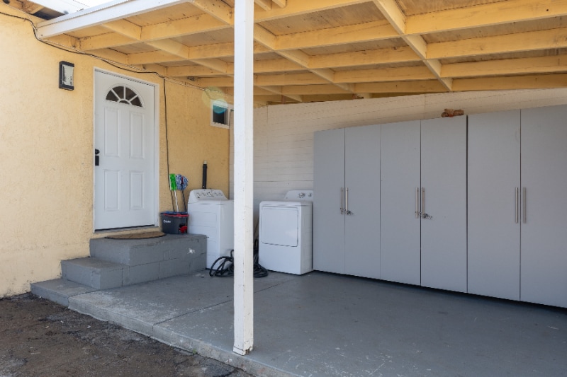 Building Photo - 227 S Main St