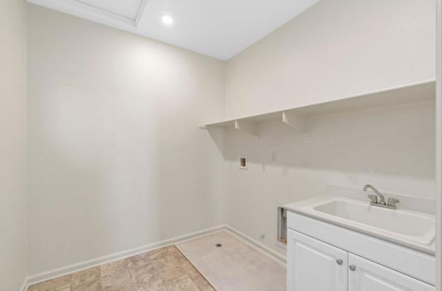 Building Photo - 34406 Dara Ct