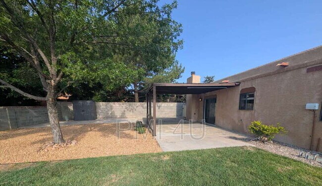 Building Photo - 4800 Choctaw Trail NW