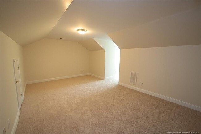 Building Photo - 9506 Dellbrook Ct