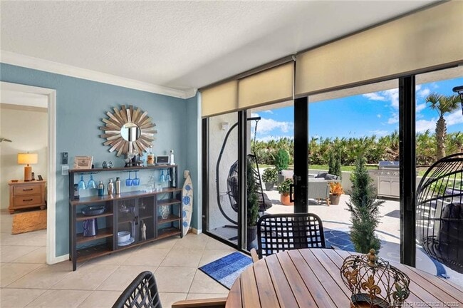 Building Photo - 10680 S Ocean Dr