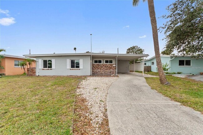 Building Photo - 4026 Indianapolis St NE