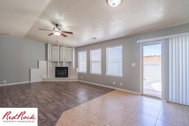 Building Photo - 3 Bedroom Home with Red Rock Views and Community Pool