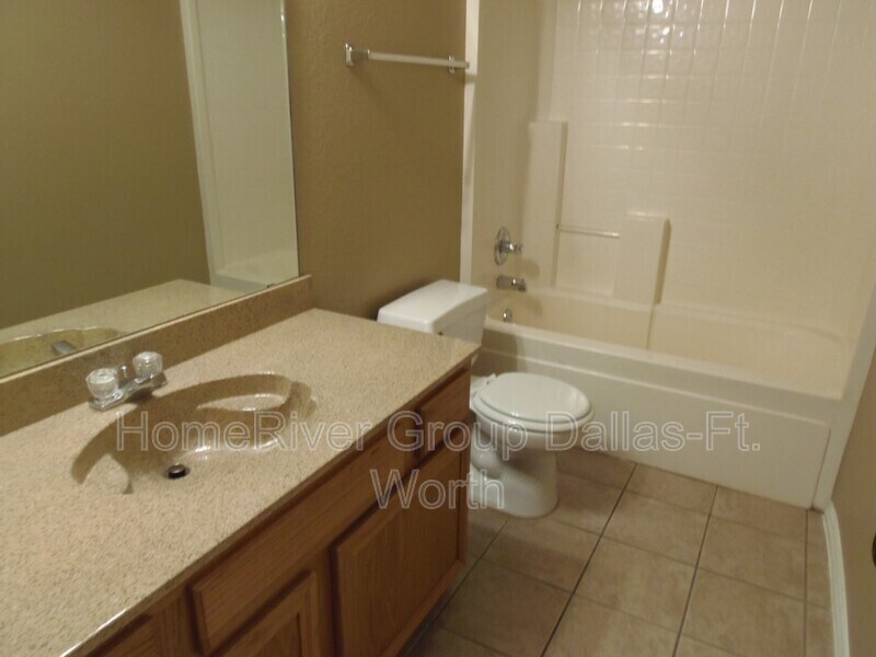 Building Photo - 442 Kimmel Dr