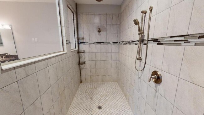 Building Photo - 12761 Chandlers Crossing Ln