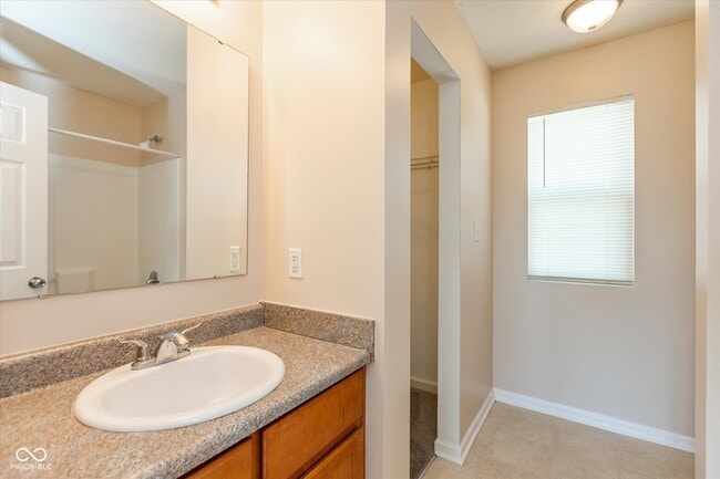 Building Photo - 1049 Taurus Ct