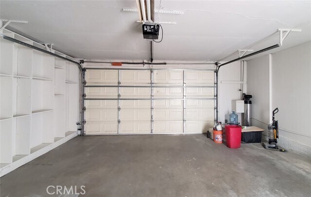 Building Photo - 10166 Decima Dr