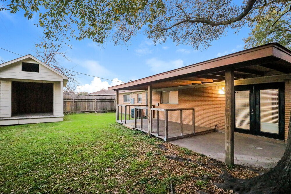 Building Photo - 914 Mosher Ln