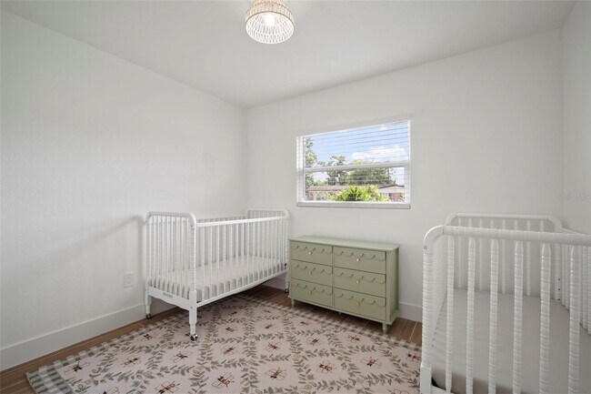 Building Photo - 7717 W Powhatan Ave