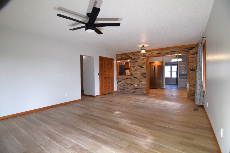 Building Photo - 2105 S 150 W