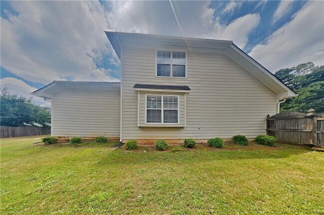 Building Photo - 11085 Taylors Spring Pl