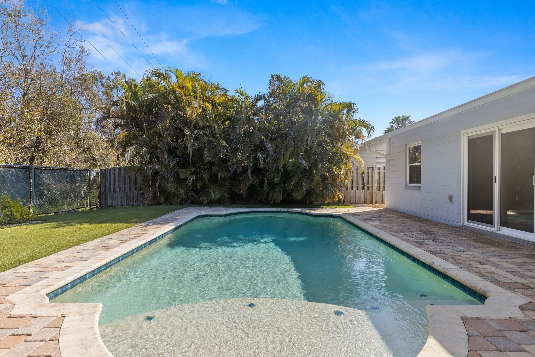 Backyard w/Pool - 3309 W Napoleon Ave