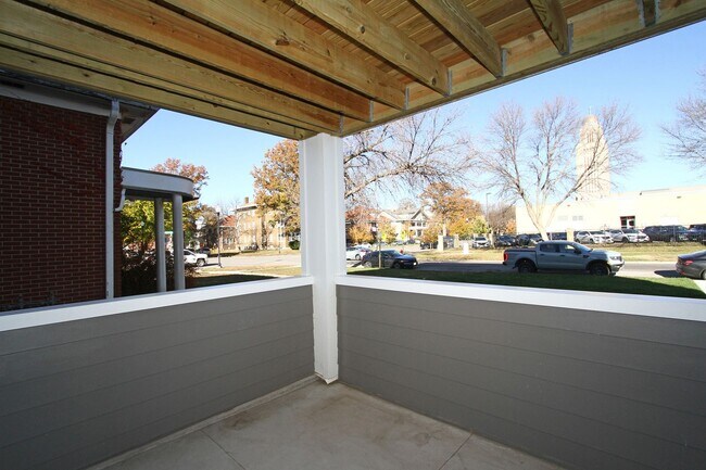 Building Photo - 1515 F St