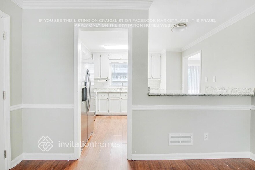 Building Photo - 2774 Douglas Ct