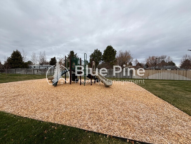 Building Photo - 2391 Caliber Pl