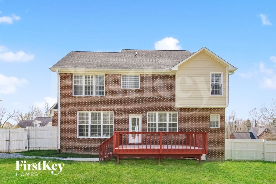 Building Photo - 403 Beech Ridge Rd