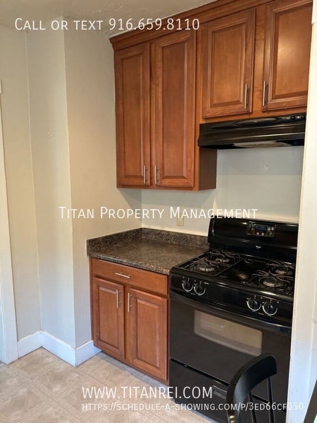 Building Photo - 2475 San Jose Way