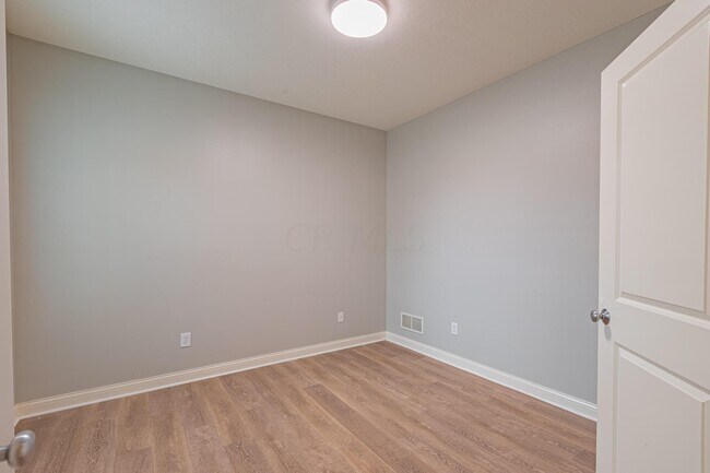 Building Photo - 6003 Bell Classic Dr