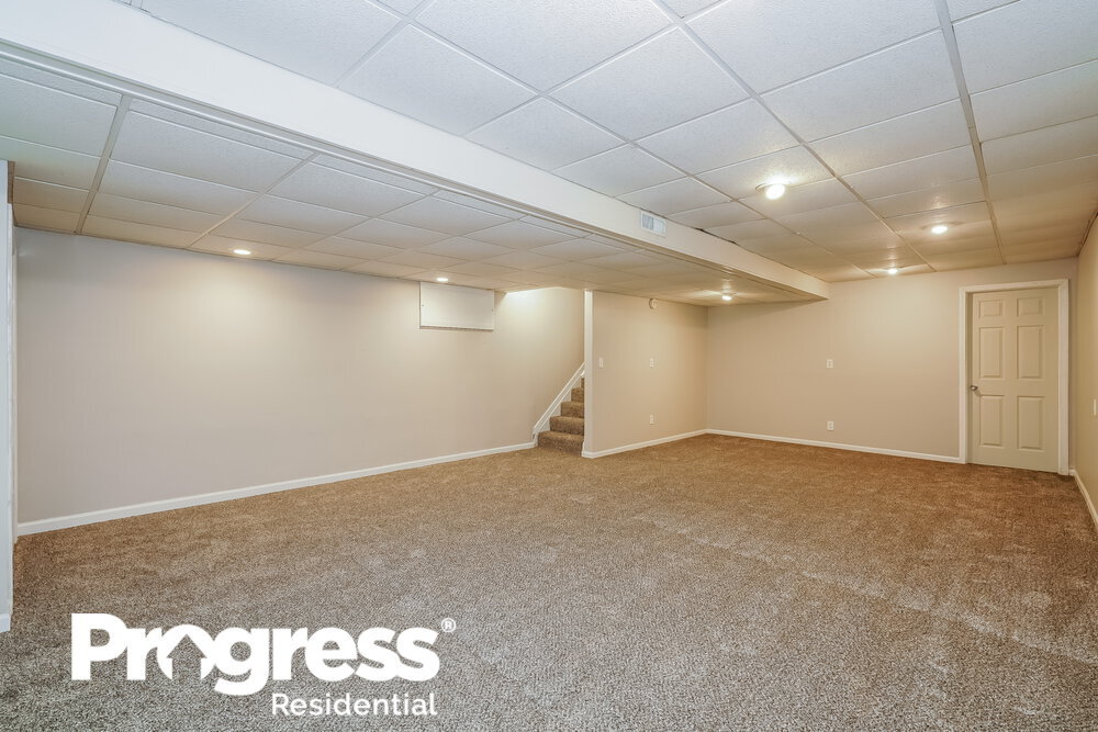 Building Photo - 6439 Kelsey Dr