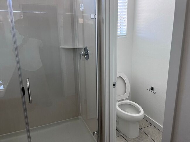 Building Photo - TOWN HOME WITH COMMUNITY POOL , GATED COMMUNITY in GILBERT!