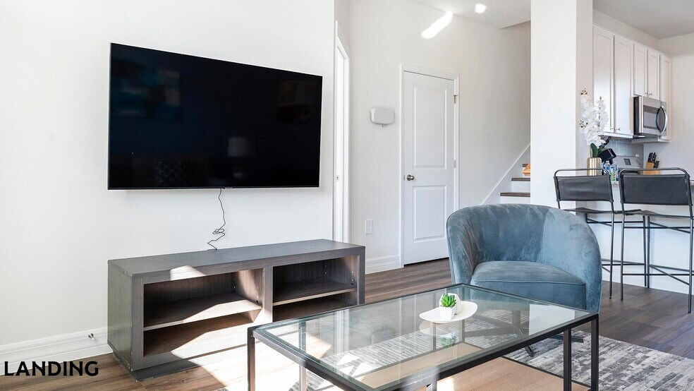 Building Photo - 8925 Livigno Wy