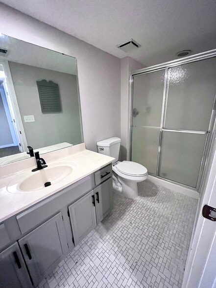 Downstairs bathroom - 10241 Hightower Ct