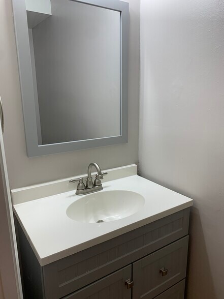 1st Floor Half bath - 921 SE 13th St