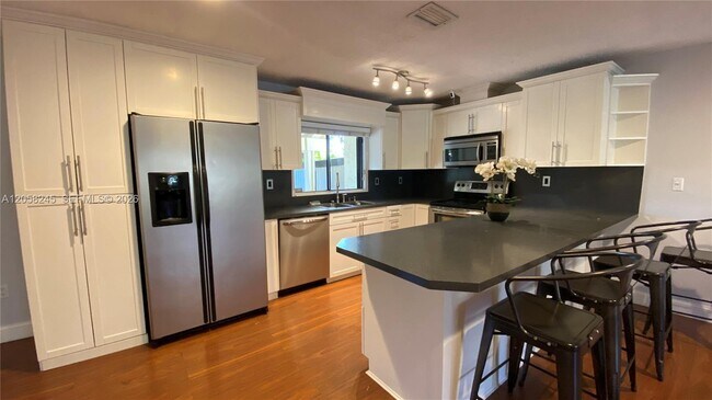 Building Photo - 9196 SW 128th Ln