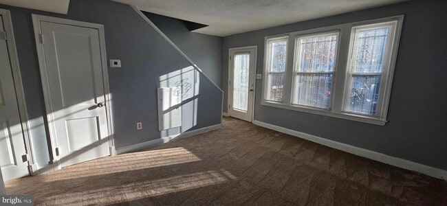 Building Photo - 1220 16th St NE