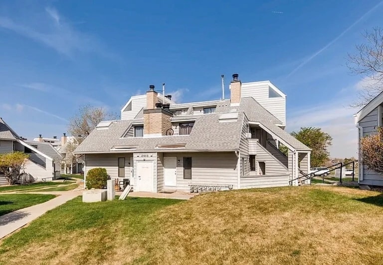 Building Photo - 17050 E Ford Dr