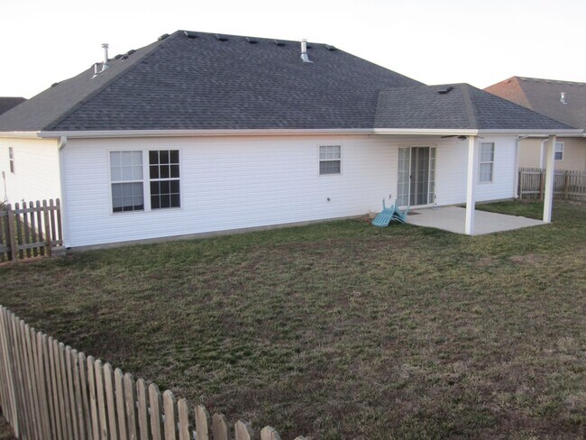 Building Photo - Nice 3 Bed 2 Bath House In Hunters Gate!