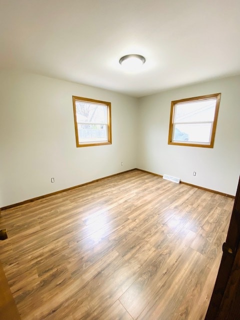 Building Photo - 648 Fern St