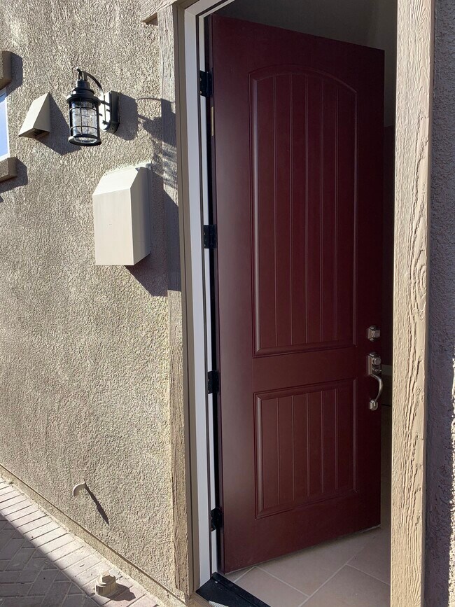 Private entry door - 2270 Valentano Dr
