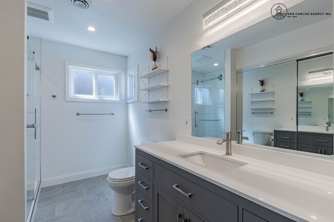 Building Photo - Three Bedroom Three Bath Home in Monterey with Ocean Views