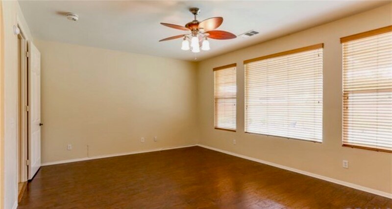 Building Photo - 1027 Lyra Way